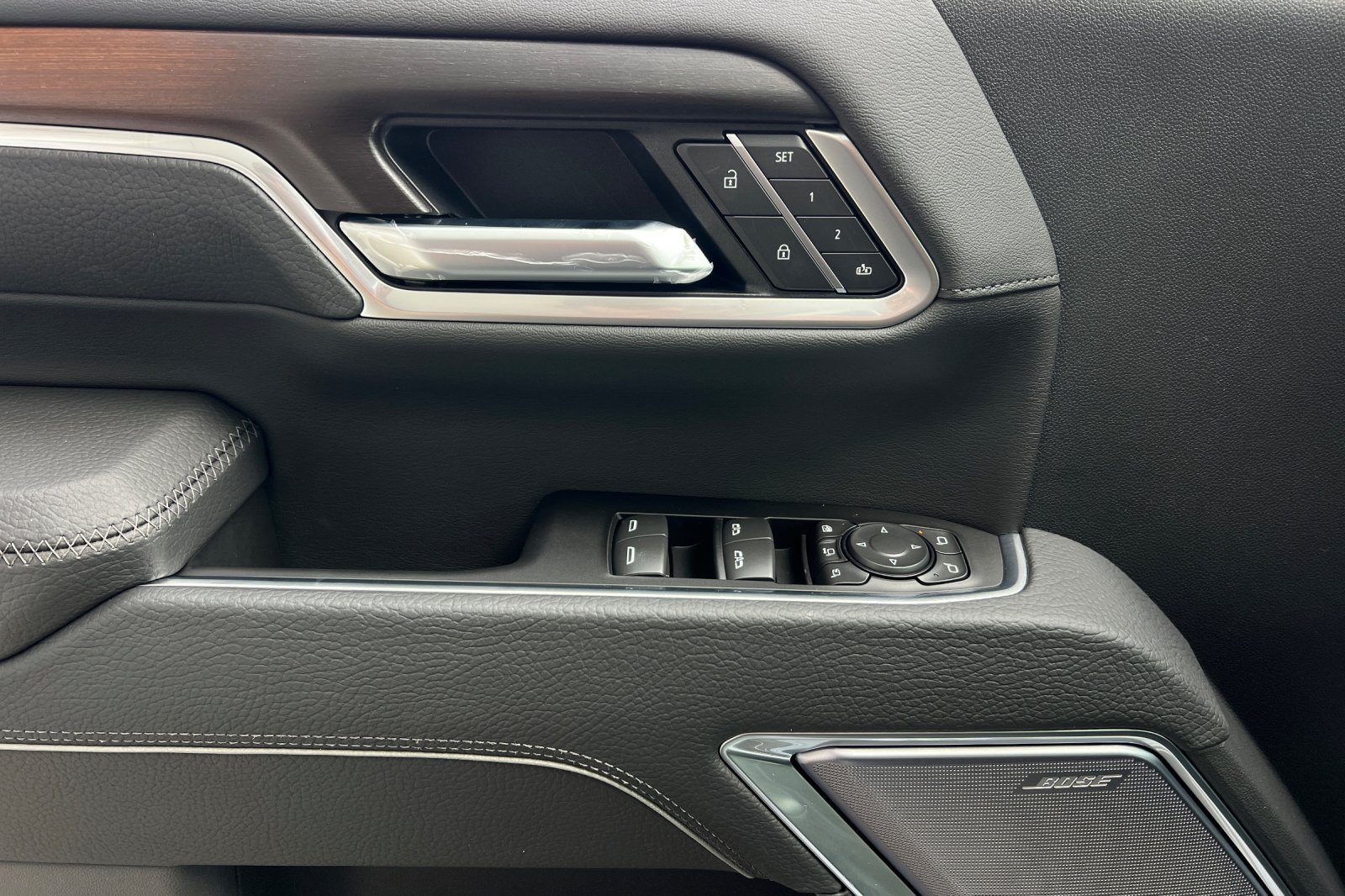 New 2026 GMC Sierra 2500 Denali AWD/4WD image 9