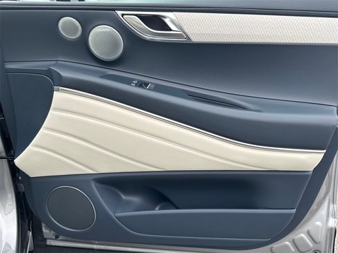 New 2026 Genesis GV80 3.5T Prestige image 14
