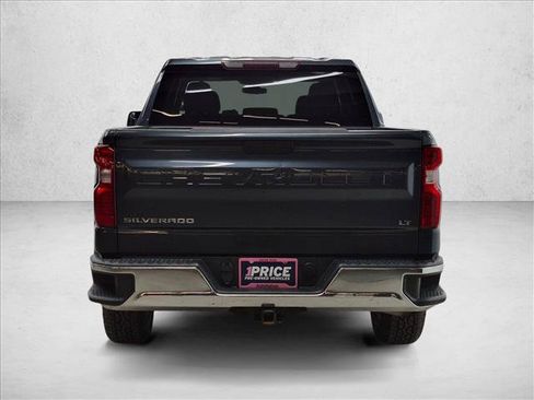 Used 2021 Chevrolet Silverado 1500 LT AWD/4WD image 6