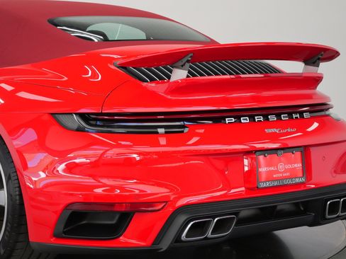 Used 2023 Porsche 911 Cabriolet AWD/4WD image 41