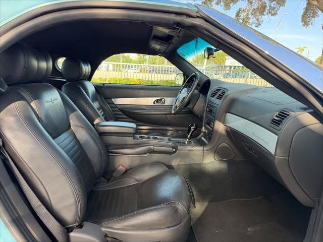 Used 2002 Ford Thunderbird RWD image 14