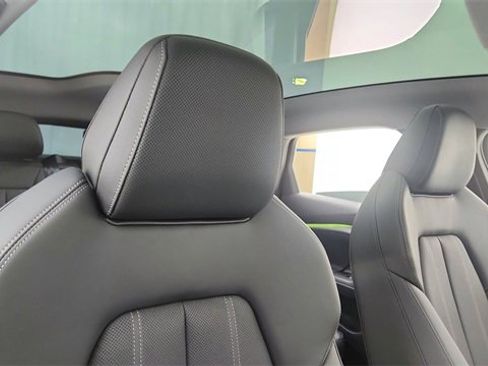 Used 2025 Audi A6 e-tron Prestige w/ Black Warm Weather Package image 22