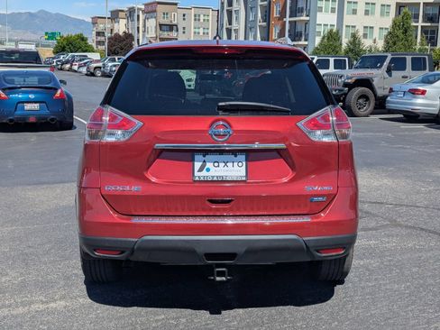 Used 2014 Nissan Rogue SV AWD/4WD image 6