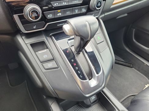 Used 2018 Honda CR-V Touring image 27