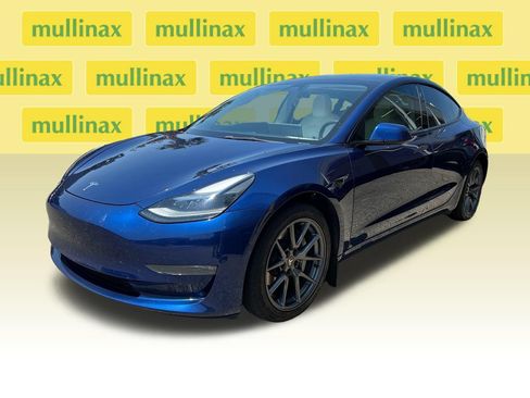 Used 2022 Tesla Model 3 Long Range AWD/4WD image 6