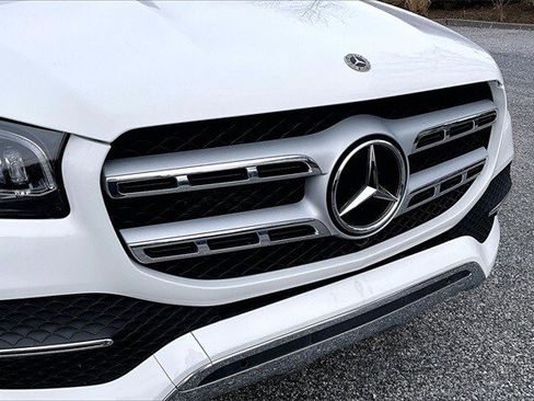 Certified 2022 Mercedes-Benz GLS 450 4MATIC image 37