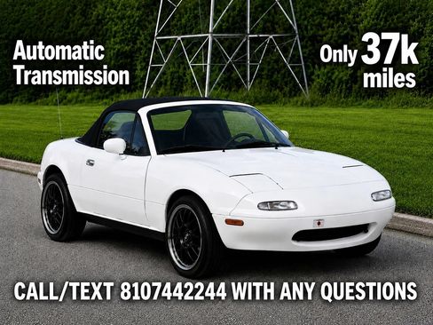 Used 1990 MAZDA MX-5 Miata RWD image 1