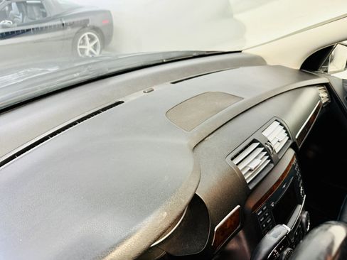 Used 2012 Mercedes-Benz R 350 4MATIC image 10