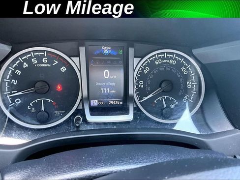 Certified 2023 Toyota Tacoma Limited AWD/4WD image 3