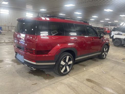 Used 2024 Hyundai Santa Fe Limited AWD/4WD image 4