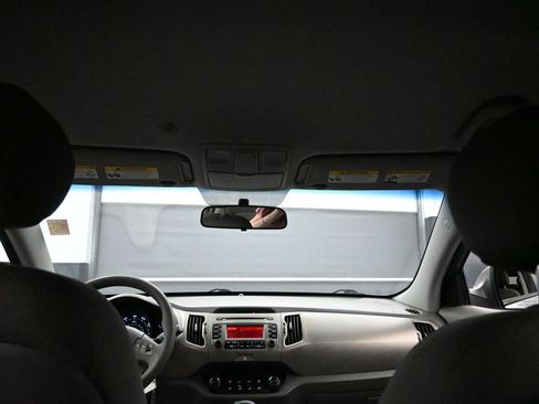 Used 2014 Kia Sportage LX image 18