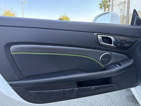 Used 2014 Mercedes-Benz SLK 250 image 35
