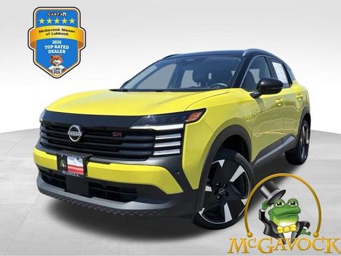 Certified 2025 Nissan Kicks SR FWD image 1