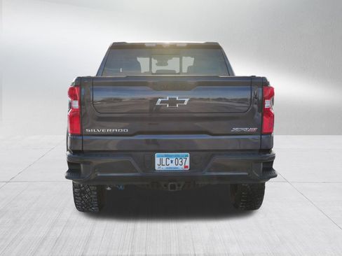 Used 2022 Chevrolet Silverado 1500 ZR2 w/ Technology Package image 6