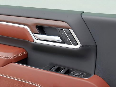 New 2026 GMC Sierra 3500 Denali Ultimate image 16