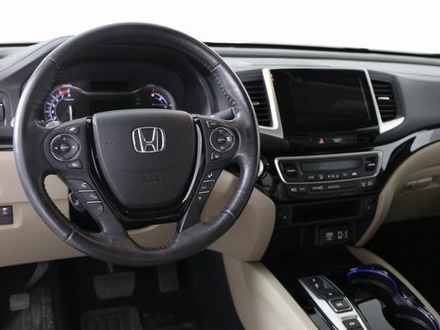 Used 2020 Honda Ridgeline RTL-E image 3