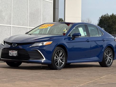 Certified 2024 Toyota Camry XLE image 10