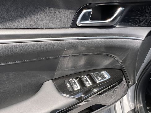 Used 2025 Kia K5 GT-Line w/ GT-Line Premium Package FWD image 23