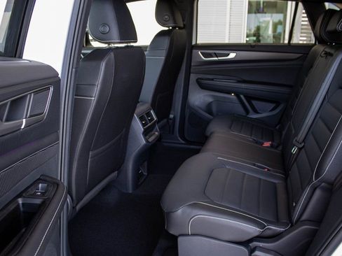 New 2025 Volkswagen Atlas Cross Sport SEL R-Line image 49