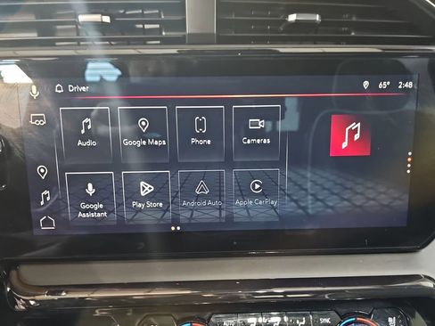 Used 2024 GMC Sierra 1500 AT4X image 27