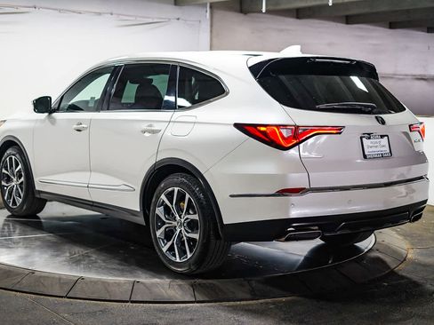 Used 2023 Acura MDX FWD w/ Technology Package image 8