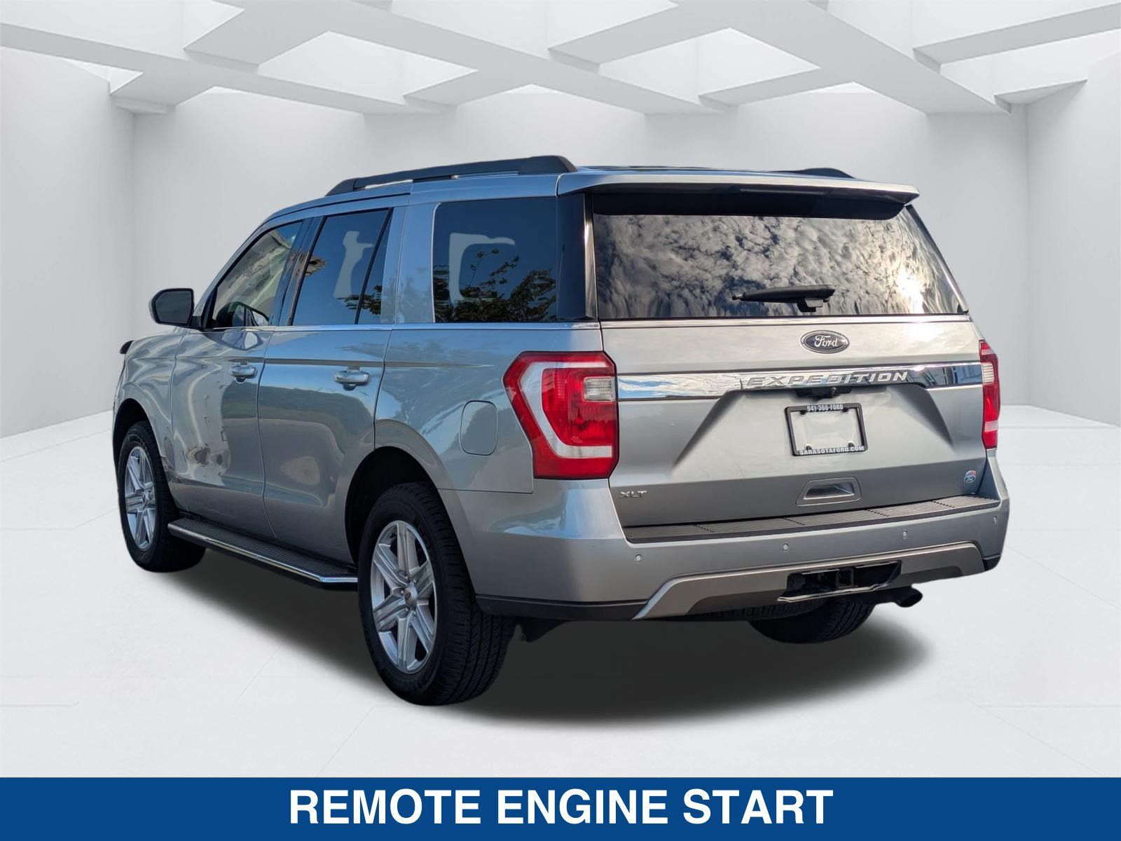 Used 2020 Ford Expedition XLT w/ Equipment Group 202A RWD image 7