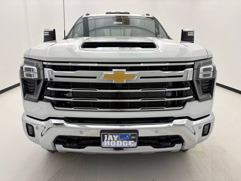 New 2026 Chevrolet Silverado 3500 LTZ w/ LTZ Plus Package AWD/4WD image 20