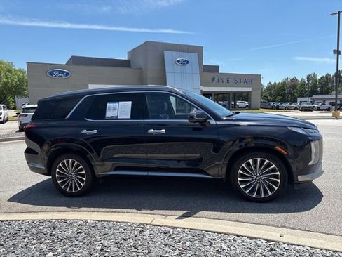 Used 2024 Hyundai Palisade Calligraphy AWD/4WD image 1
