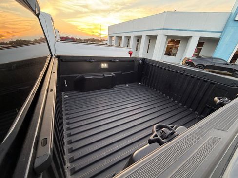 Used 2024 Toyota Tacoma TRD Sport image 12