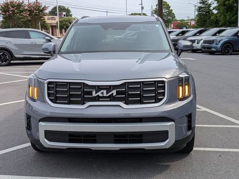 Used 2024 Kia Telluride S FWD image 8