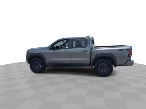 Used 2026 Nissan Frontier PRO-4X AWD/4WD image 5