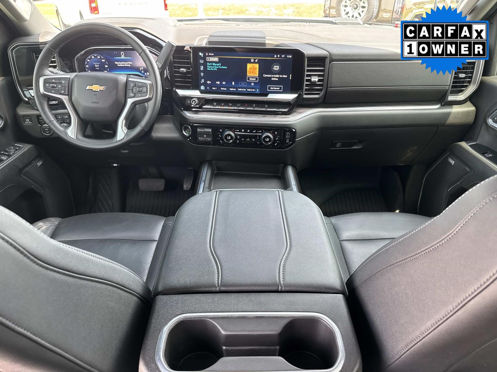 Used 2024 Chevrolet Silverado 2500 LTZ w/ LTZ Premium Package AWD/4WD image 20