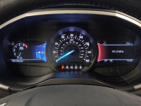 Used 2018 Ford Edge SEL w/ Equipment Group 201A AWD/4WD image 23