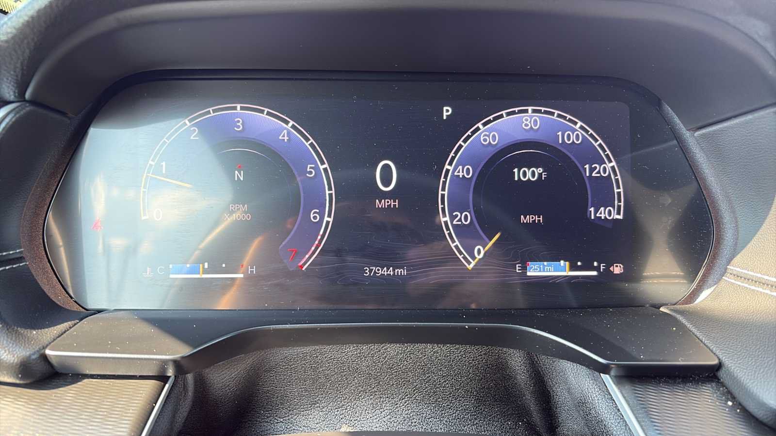Used 2025 Jeep Grand Cherokee Altitude AWD/4WD image 16