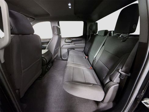 Used 2023 Chevrolet Silverado 1500 LT image 17