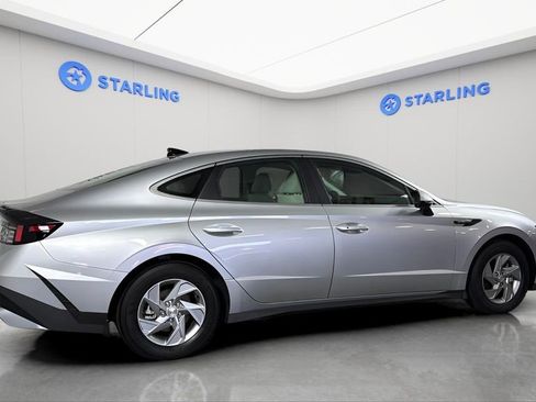 Used 2025 Hyundai Sonata SE image 11
