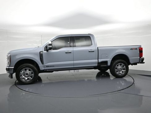 Used 2024 Ford F250 Lariat w/ Lariat Ultimate Package AWD/4WD image 9