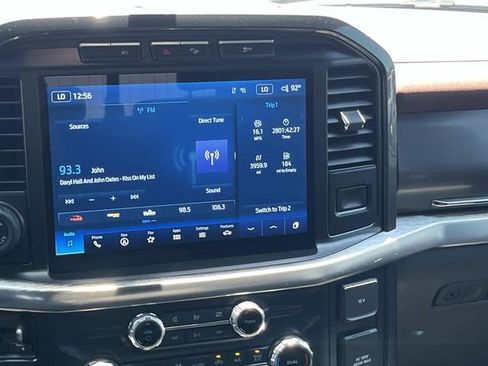 Used 2022 Ford F150 Lariat AWD/4WD image 18
