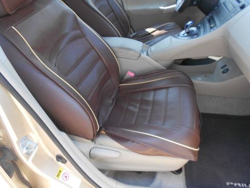 Used 2010 Toyota Prius FWD image 6