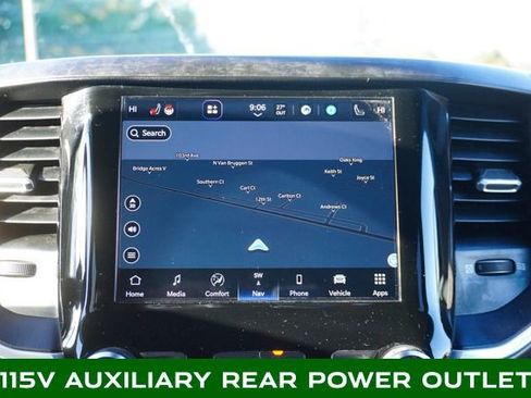 Used 2022 RAM 1500 Big Horn image 15