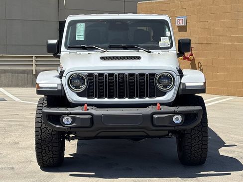 New 2026 Jeep Gladiator Mojave AWD/4WD image 4