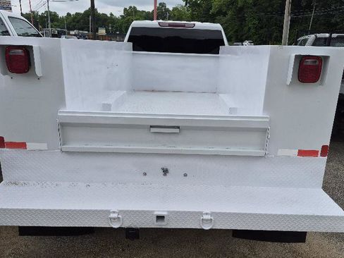 Used 2023 Chevrolet Silverado 3500 W/T w/ WT Convenience Package AWD/4WD image 7