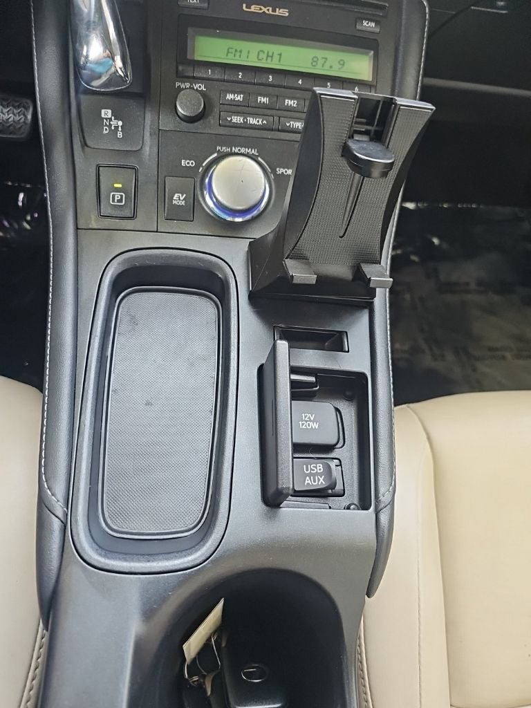 Used 2012 Lexus CT 200h Premium FWD image 24
