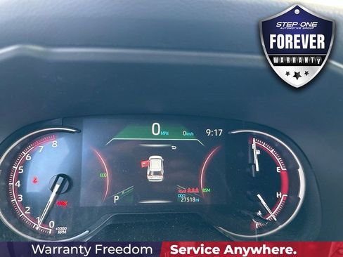 Used 2025 Toyota RAV4 XLE FWD image 39