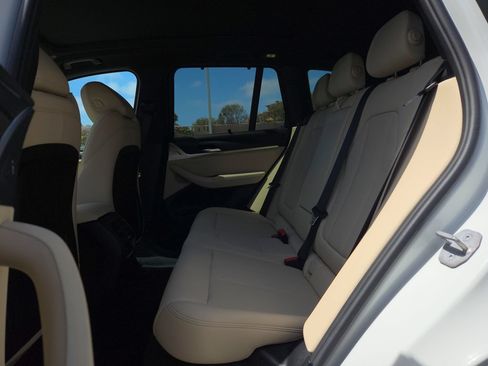 Used 2024 BMW X3 sDrive30i w/ Premium Package RWD image 9