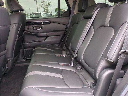 Used 2026 Honda Passport RTL image 14