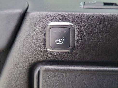 Used 2017 Mercedes-Benz G 550 Squared image 45