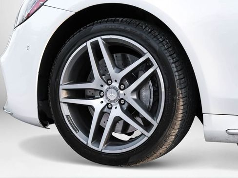 Used 2019 Mercedes-Benz S 560 4MATIC Sedan image 71