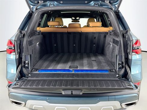 Used 2025 BMW X5 xDrive50e w/ Parking Assistance Package image 27