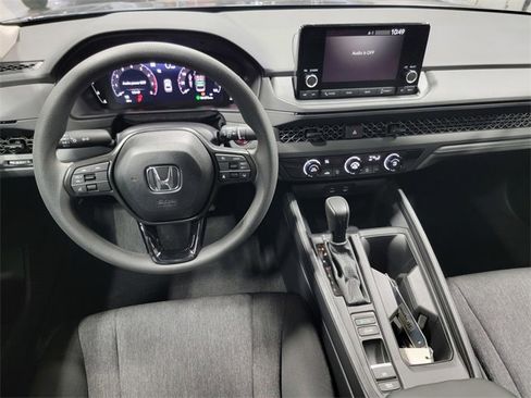 Certified 2025 Honda Accord LX image 30